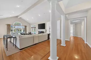 18800 Bella Vina, Saratoga, CA 95070 - Photo 17