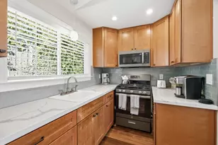 1061 Shamrock Dr, Campbell, CA 95008 - Photo 31