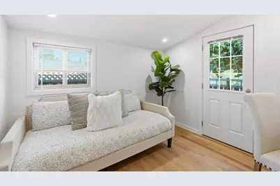 133 Washburn Ave, Santa Cruz, CA 95063 - Photo 21