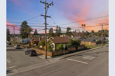 133 Washburn Ave, Santa Cruz, CA 95063 - Photo 71