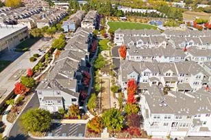 394 Circuit Wy, Mountain View, CA 94043 - Photo 43