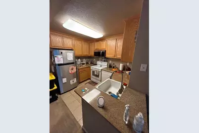 427 W Laurel Dr A, Salinas, CA 93906 - Photo 7