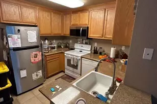 427 W Laurel Dr A, Salinas, CA 93906 - Photo 7