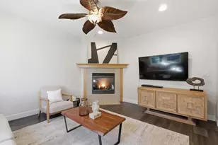 7942 English Oak Cir, Gilroy, CA 95020 - Photo 9