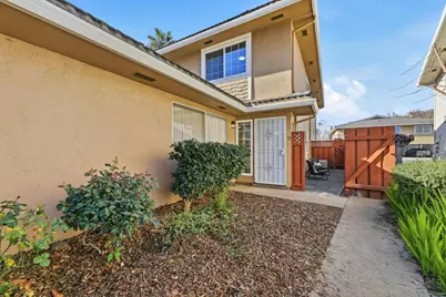763 Warring Dr 3, San Jose, CA 95123 - Photo 3