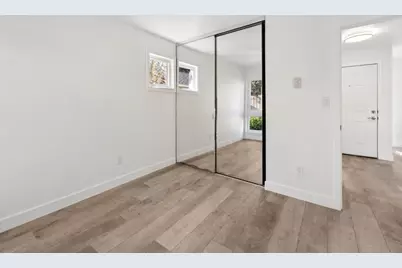 102 Monte Verano Ct, San Jose, CA 95116 - Photo 19