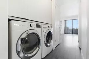 1031 Foxchase Dr, San Jose, CA 95123 - Photo 17