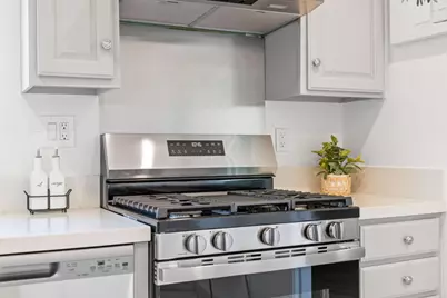 114 Lomitas Ave, South San Francisco, CA 94080 - Photo 15