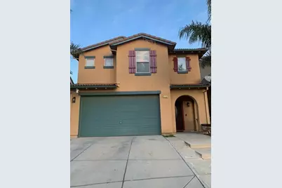 323 Wilson Cir, Greenfield, CA 93927 - Photo 1