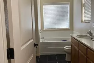 323 Wilson Cir, Greenfield, CA 93927 - Photo 9