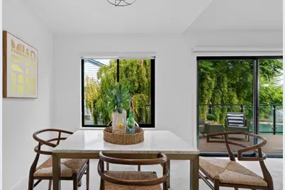 905 W Middlefield Rd 982, Mountain View, CA 94043 - Photo 9