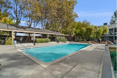 905 W Middlefield Rd 982, Mountain View, CA 94043 - Photo 21