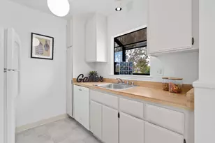 905 W Middlefield Rd 982, Mountain View, CA 94043 - Photo 11