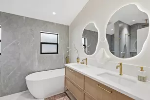 371 E Oakwood Blvd, Redwood City, CA 94061 - Photo 21