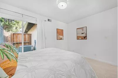 2598 Mabury Sq, San Jose, CA 95133 - Photo 17