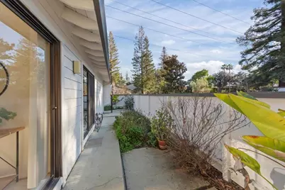 100 Strathmore Pl, Los Gatos, CA 95032 - Photo 31