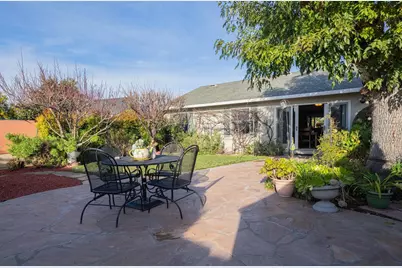 376 Cypress Ave, Santa Clara, CA 95050 - Photo 13