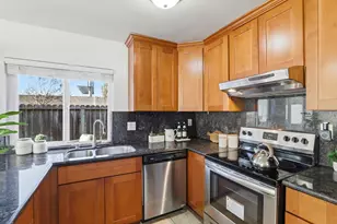 1482 La Boheme Way, San Jose, CA 95121 - Photo 7