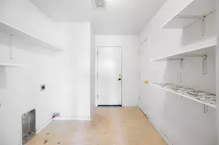 2385 S Creekside Dr, Los Banos, CA 93635 - Photo 27