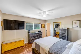 6900 Lakeview Dr, Salinas, CA 93907 - Photo 15