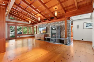 10965 Miramonte Rd, Cupertino, CA 95014 - Photo 17