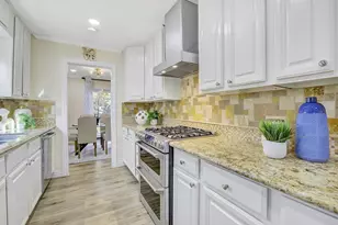 3279 Cuesta Dr, San Jose, CA 95148 - Photo 17