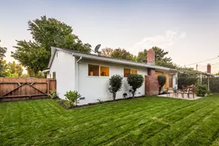 2498 Raleigh Dr, San Jose, CA 95124 - Photo 13