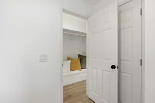 717 &amp 723 Ellsworth Pl, Palo Alto, CA 94306 - Photo 15