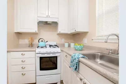 330 Arleta Ave, San Jose, CA 95128 - Photo 9