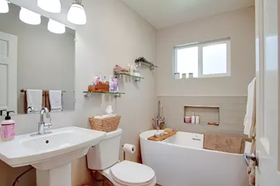 8875 New Ave, Gilroy, CA 95020 - Photo 41