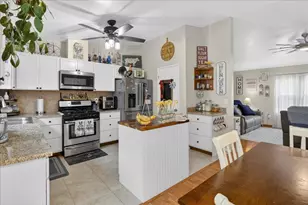 11 Manzano Cir, Salinas, CA 93905 - Photo 17