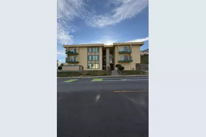 190 Eastmoor Ave 10, Daly City, CA 94015 - Photo 1