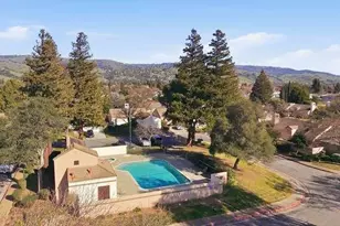 1295 Kelly Park Cir, Morgan Hill, CA 95037 - Photo 35