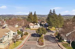 1295 Kelly Park Cir, Morgan Hill, CA 95037 - Photo 33