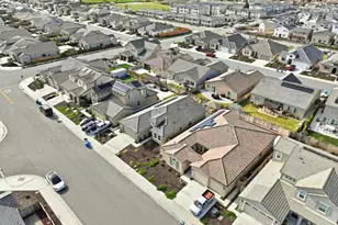 1216 Wildrose Dr, Hollister, CA 95023 - Photo 33