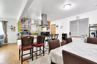 1007 Woodward, Fresno, CA 93706 - Photo 9