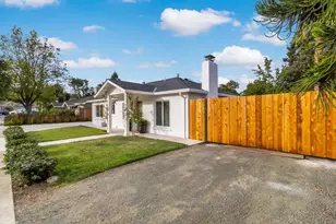 432 Oak Ridge Dr, Redwood City, CA 94062 - Photo 3