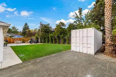 432 Oak Ridge Dr, Redwood City, CA 94062 - Photo 37