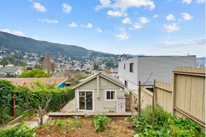 129 Alvarado St, Brisbane, CA 94005 - Photo 21