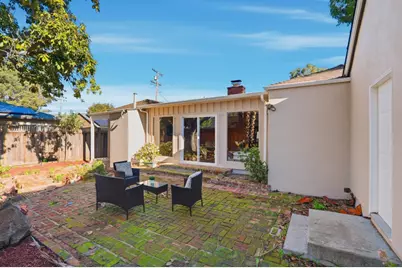 2055 Oakwood Dr, East Palo Alto, CA 94303 - Photo 37