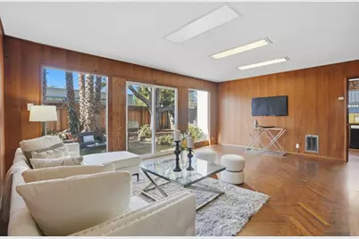 2055 Oakwood Dr, East Palo Alto, CA 94303 - Photo 23