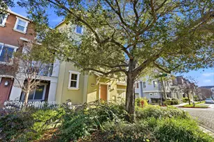 189 Bedford Loop, Mountain View, CA 94043 - Photo 3