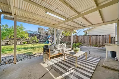 2152 Ashwood Ln, San Jose, CA 95132 - Photo 33
