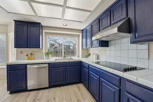 1243 Cardona Way, San Jose, CA 95131 - Photo 27