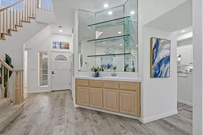 2207 Vizcaya Cir, Campbell, CA 95008 - Photo 15