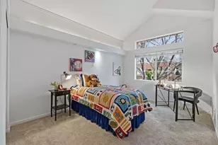 2207 Vizcaya Cir, Campbell, CA 95008 - Photo 37