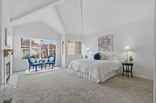 2207 Vizcaya Cir, Campbell, CA 95008 - Photo 25