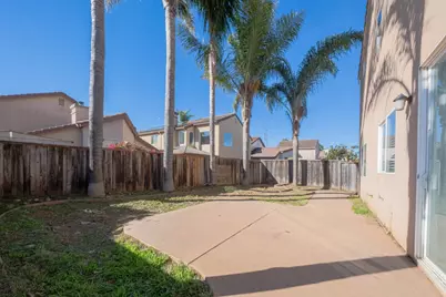 1725 Great Island St, Salinas, CA 93906 - Photo 11