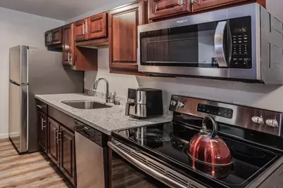 693 San Bruno Ave, Brisbane, CA 94005 - Photo 17