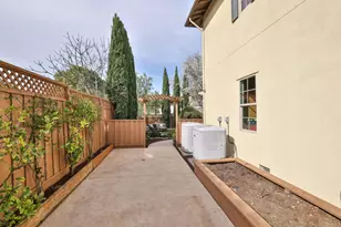 1105 Grimley Ln, San Jose, CA 95120 - Photo 53